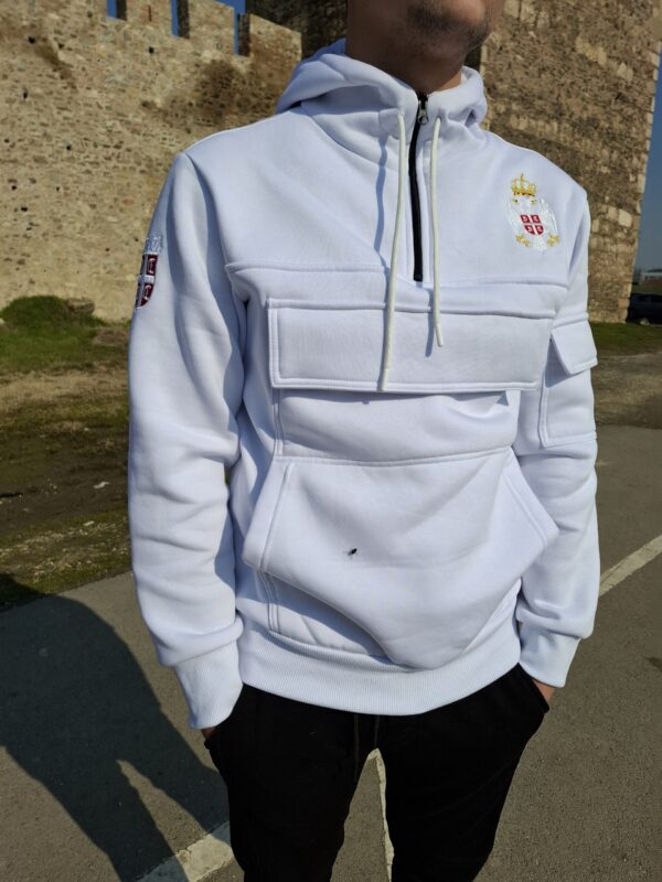 Duks Patriot beli
